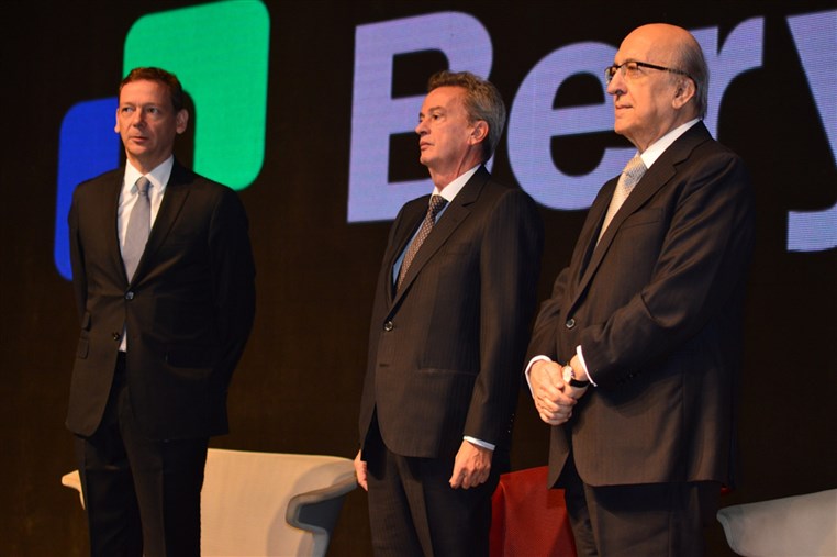 Banque Du Liban Accelerate 2015